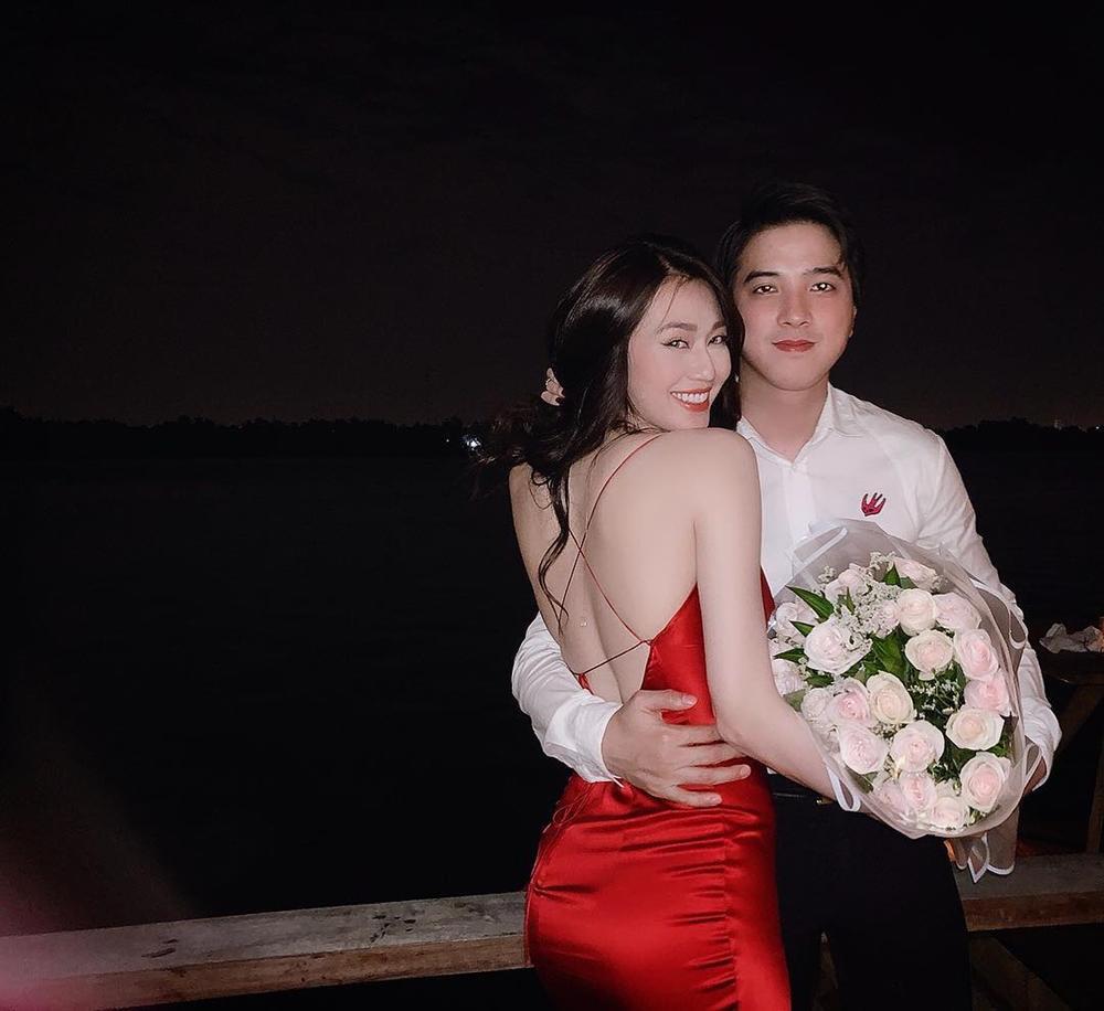 Mỹ nhân Việt đón Valentine: Ai cũng được tặng quà khủng, riêng Nhã Phương phải đi đòi quà-3