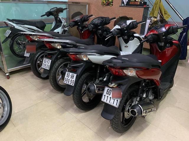 Xe máy rẻ đeo biển khủng, đẳng cấp dân chơi Hai Lúa-23