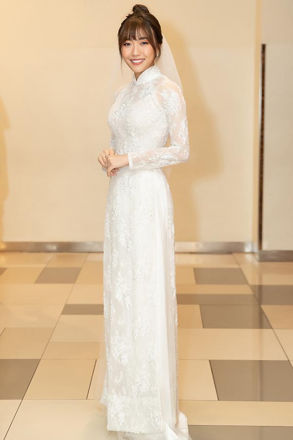 HHen Niê đẳng cấp sánh ngang mỹ nhân quốc tế - Ngọc Trinh hóa nàng dâu ĐẸP nhất thảm đỏ tuần qua-6