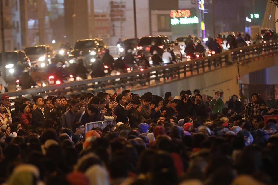 Bị từ chối giải hạn vì thiếu lễ 50 nghìn đồng-2