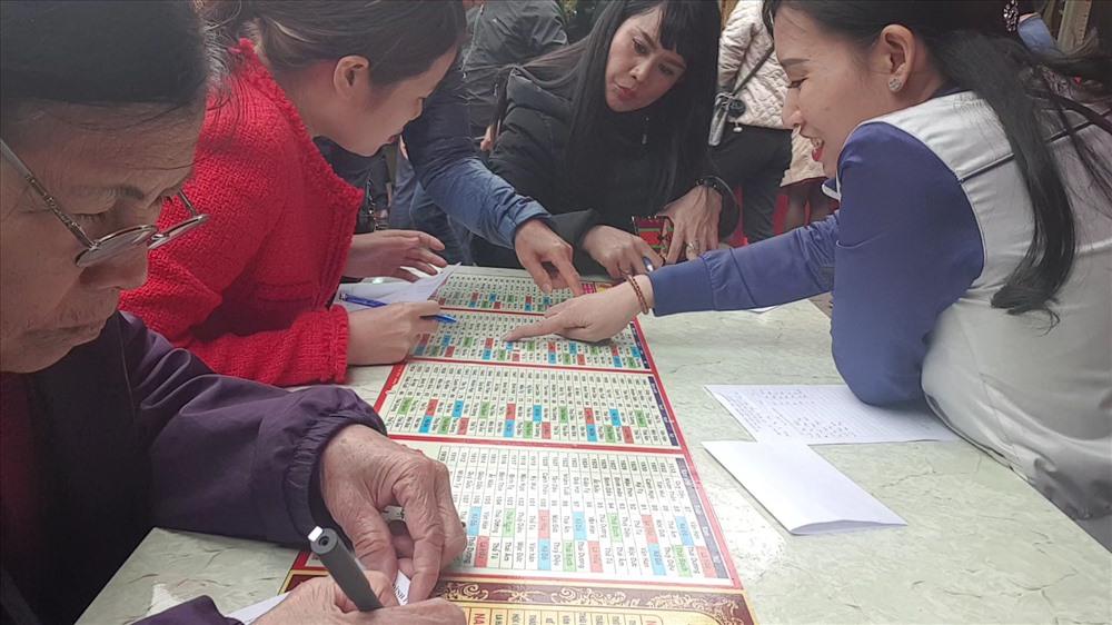 Bị từ chối giải hạn vì thiếu lễ 50 nghìn đồng-4