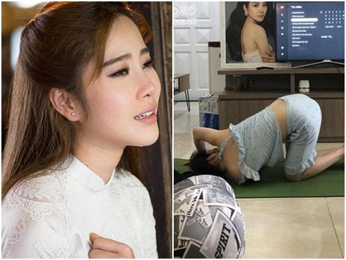 Nam Em gây hoang mang với clip mặc áo bệnh nhân, gật đầu như bổ củi trong vòng 1 phút-2