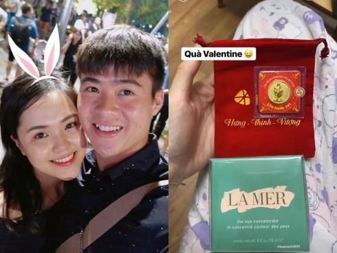 Khoe tặng quà hàng hiệu cho Duy Mạnh nhưng câu hỏi Ông hiểu không? của Quỳnh Anh mới là tâm điểm gây sốt-4