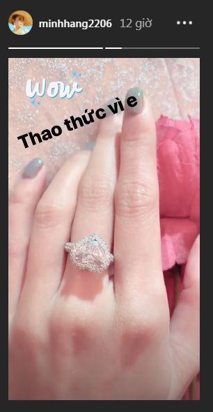 Sau bao tin đồn tình ái, Minh Hằng than không có quà trong ngày Valentine mà chẳng mấy ai tin-6