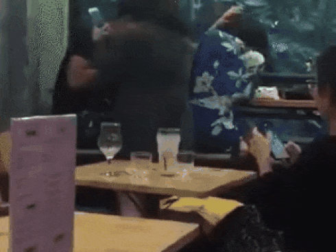 Vợ soái ca chăm vợ bầu lên tiếng sau scandal, Hằng Túi vào comment nhận kèo đi đánh ghen cùng nếu có lần sau-5