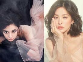 Cùng một chiếc váy, Song Hye Kyo được netizen khen tới tấp vì quá sang chảnh, Angela Baby bị ví như 'cá vàng bơi' Cùng một chiếc váy, Song Hye Kyo được netizen khen tới tấp vì quá sang chảnh, Angela Baby bị ví như 'cá vàng bơi'