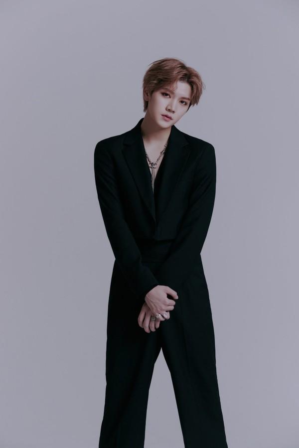 Boygroup gì mà toàn tuyệt phẩm nhan sắc thế này?-7