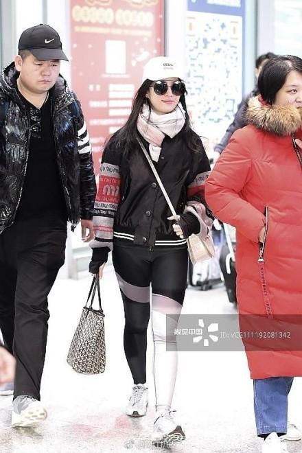 Lưu Diệc Phi mặc đồ ôm sát cơ thể và cái kết-3