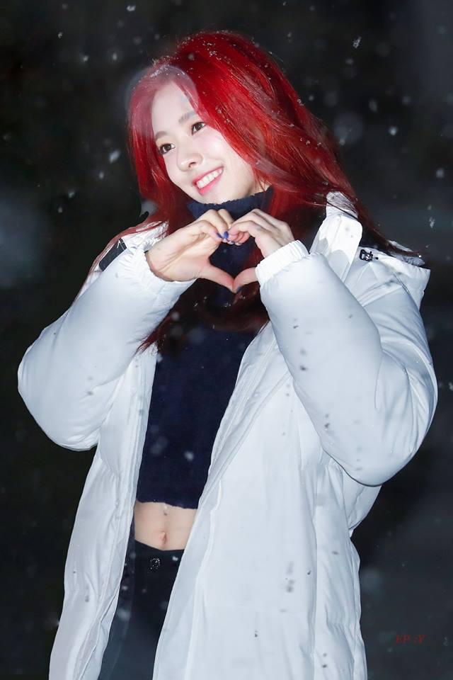 Vừa mới trình làng, dàn mỹ nhân đến từ ông lớn JYP đã gây bão với ngoại hình xuất sắc-9