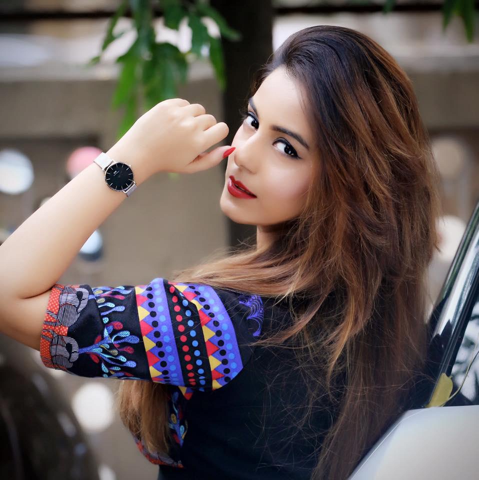 Gặp gỡ những bóng hồng tài sắc vẹn toàn của màn ảnh Ấn Độ-9