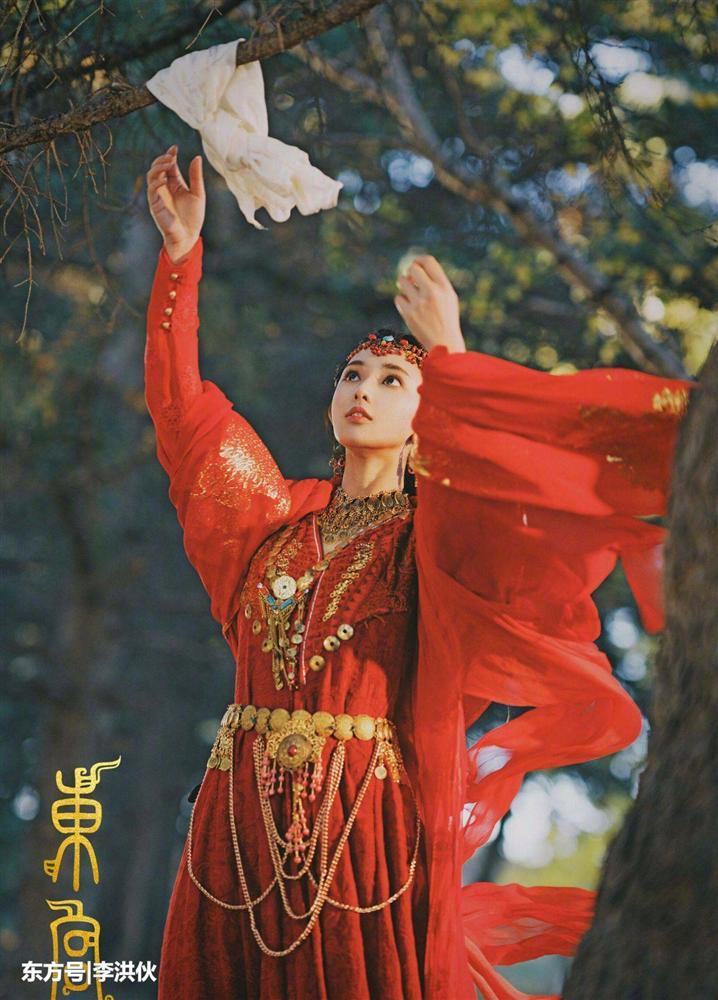 Diễn xuất dở tệ nhưng gà cưng của Phạm Băng Băng vẫn được tha thứ vì quá đẹp-1