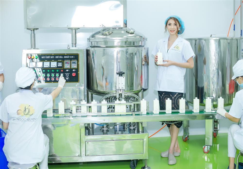 Ngọc Quyên đáp trả bài bản khi bị chồng cũ tố kinh doanh mỹ phẩm mua vài chục, bán vài triệu ảnh hưởng sức khỏe người dùng-8