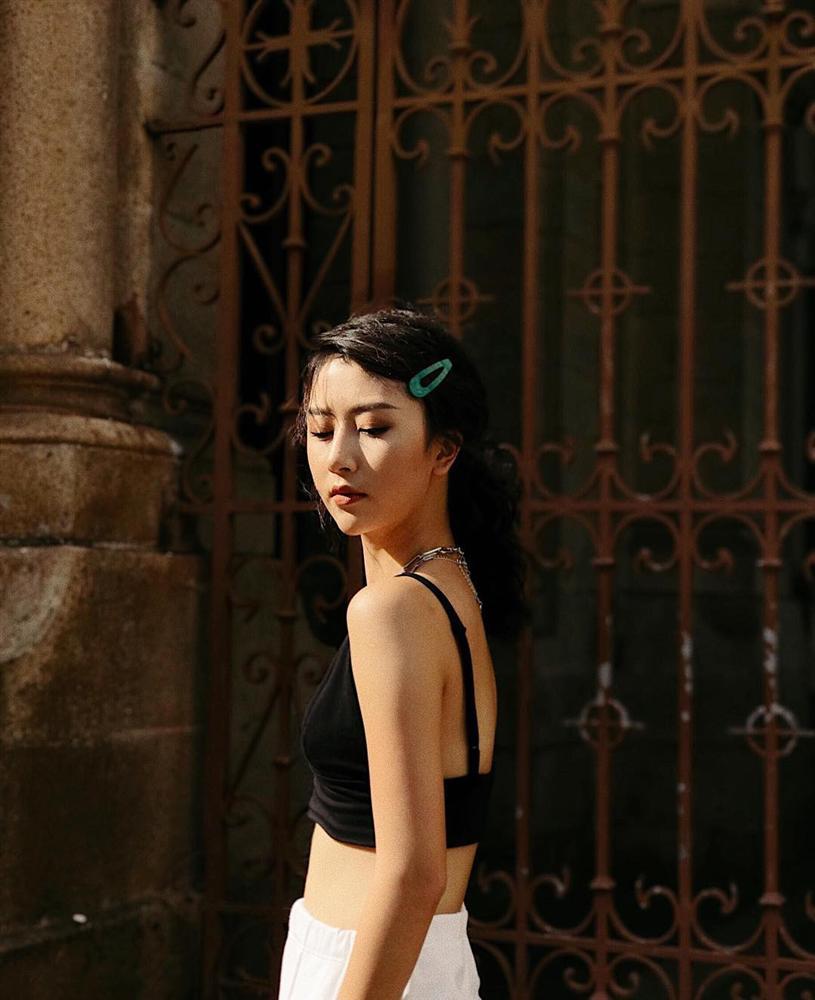 5 kiểu tóc với kẹp mái từ những năm 2000 giúp các cô gái xinh như idol Hàn Quốc-1