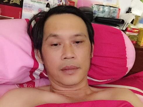 Ốm phờ phạc sau mùa Tết 'vắt sức' chạy show, Hoài Linh vẫn khiến fan bật cười với bài thơ dí dỏm