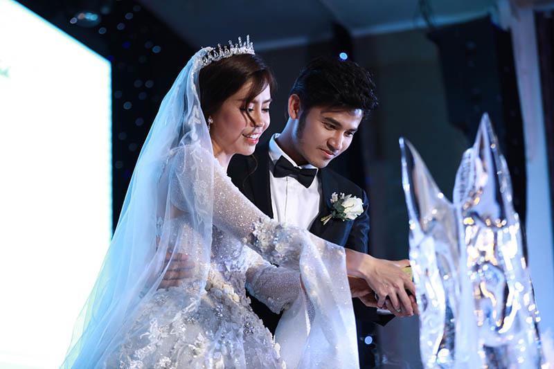 Anh Tài ngọt ngào hát tặng Ngọc Ánh Gạo nếp gạo tẻ trong tiệc cưới-6