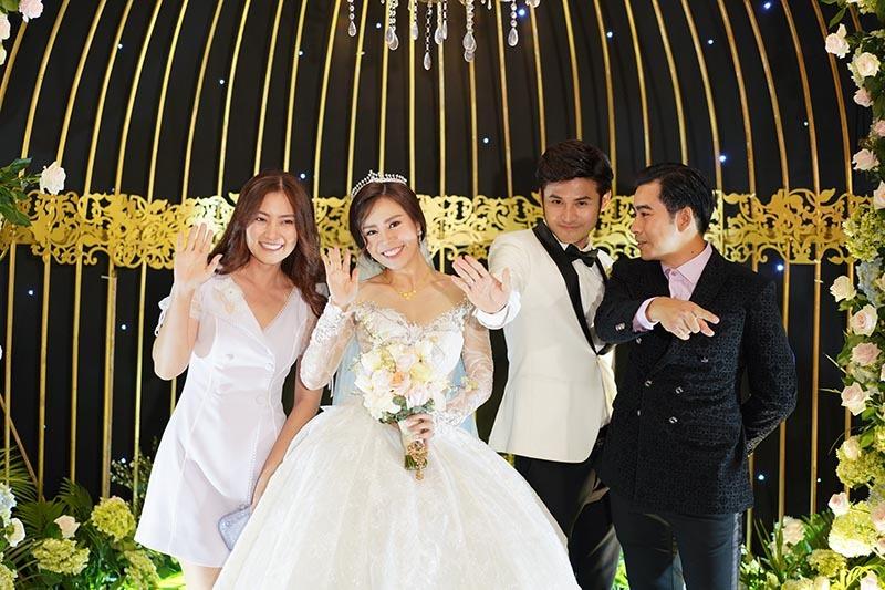 Anh Tài ngọt ngào hát tặng Ngọc Ánh Gạo nếp gạo tẻ trong tiệc cưới-9