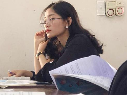 Cô giáo thực tập xinh như hotgirl nhảy cover nhạc Blackpink khiến hội học sinh không phát cuồng không được-2