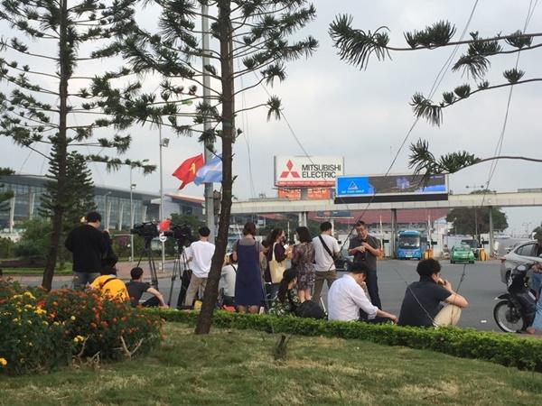 Siêu máy bay chuyên chở xe của Tổng thống Mỹ đáp xuống Nội Bài có gì đặc biệt?-5