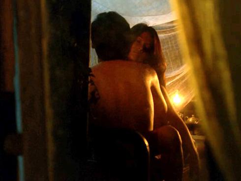 Nỗi sợ của các sao Việt khi đóng cảnh nóng