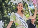 Đương kim Hoa hậu Hoàn vũ thần thái cuốn hút lấn át Hoa hậu Indonesia-7