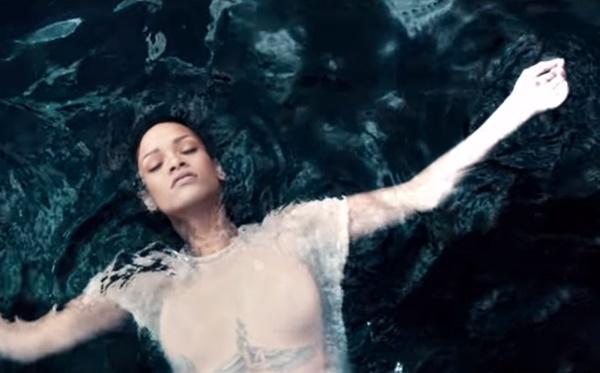 7 bản hit đình đám làm nên tên tuổi của ca sĩ Rihanna-6