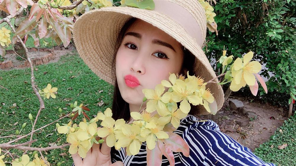 Bị chỉ trích chảnh chọe với fans, Lê Phương gay gắt: Vậy em không phải khán giả ruột của chị-3