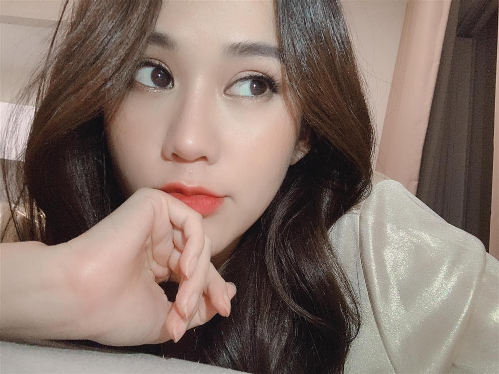 Hotgirl bắn 7 thứ tiếng Khánh Vy tự vùi dập hình tượng xinh đẹp, học giỏi chỉ bằng clip vui chưa đầy 2 phút-10