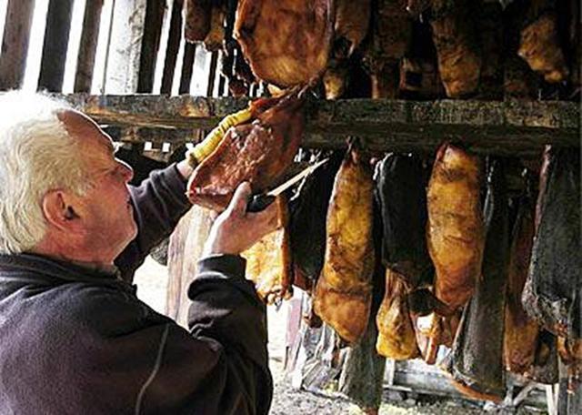 4 loài động vật lên men thối nhất thế giới nhưng tất cả đều được ăn ngon lành-2