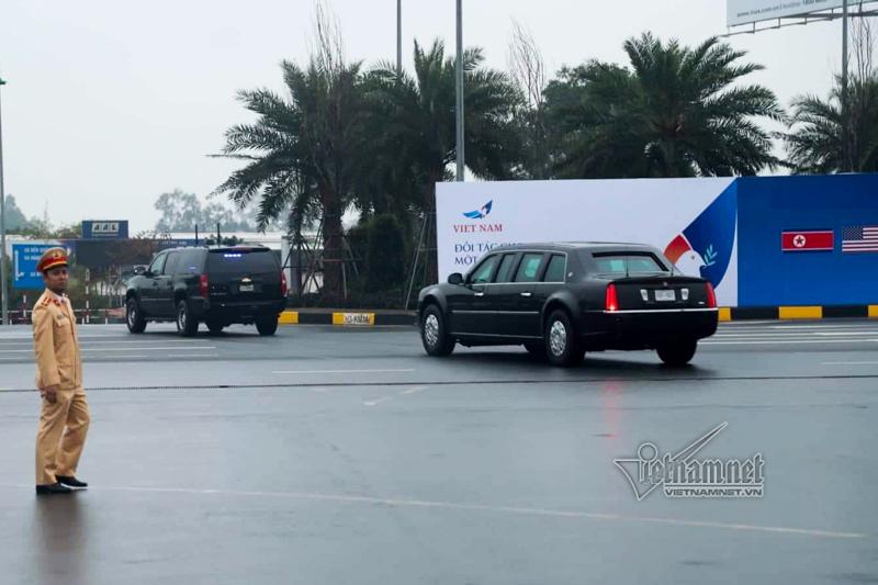 Xe ‘quái thú’ của Tổng thống Donald Trump lăn bánh trên đường Hà Nội-6