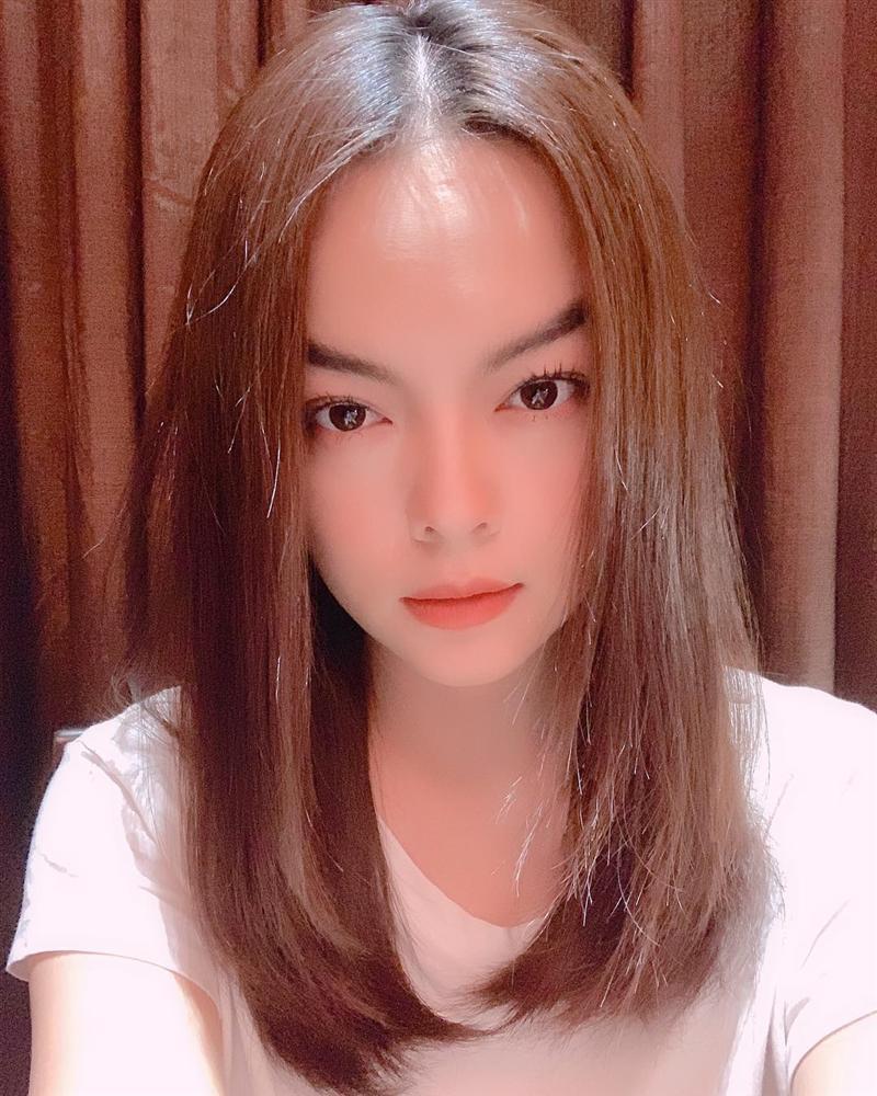 Trấn Thành bị nhắc nhở vì mải mê sánh đôi bên Lan Ngọc mà quên Hari Won-6