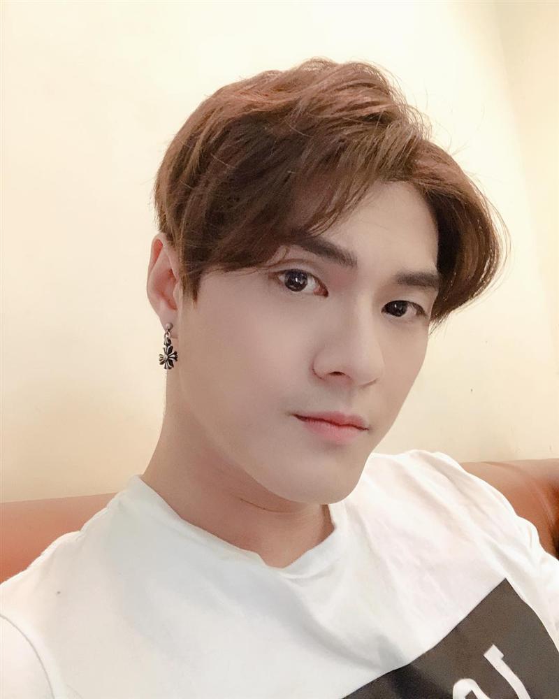 Trấn Thành bị nhắc nhở vì mải mê sánh đôi bên Lan Ngọc mà quên Hari Won-7