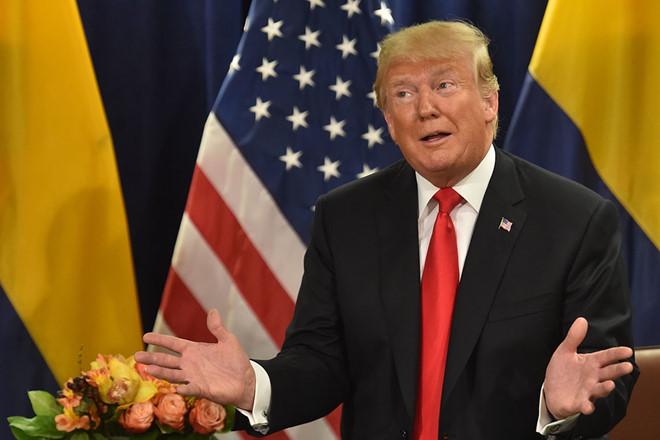 Tổng thống Mỹ Donald Trump ẵm 2 giải Mâm xôi vàng-1