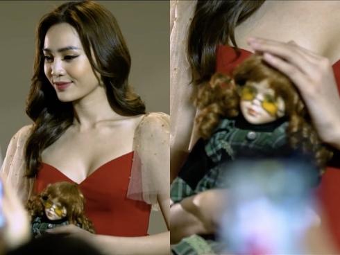 Quay phim về Kumanthong, Tú Hảo gặp hiện tượng kỳ lạ đến nỗi phải bỏ diễn-11