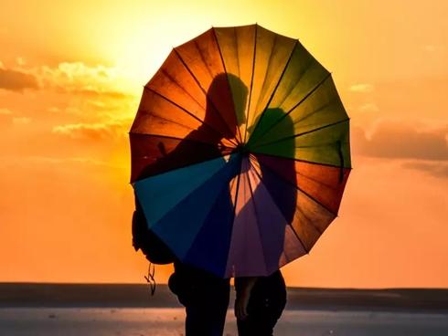 Tôi không biết phải đối mặt với bạn thân như nào sau đêm đó-2