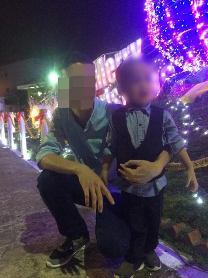 Con trai nhỏ khóc đòi cha bị đâm chết vì nhầm tưởng là bắt cóc: Người ta đâm ba con chảy máu tùm lum-1