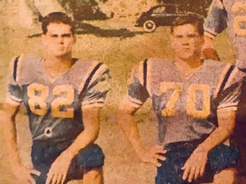 Hơn 60 năm làm bạn thân, cặp đôi phát hiện là anh em sau xét nghiệm ADN