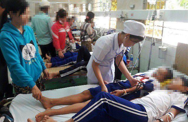 Vụ học sinh ngộ độc do súc miệng fluor tại Cà Mau: Kỷ luật 2 cán bộ y tế-1