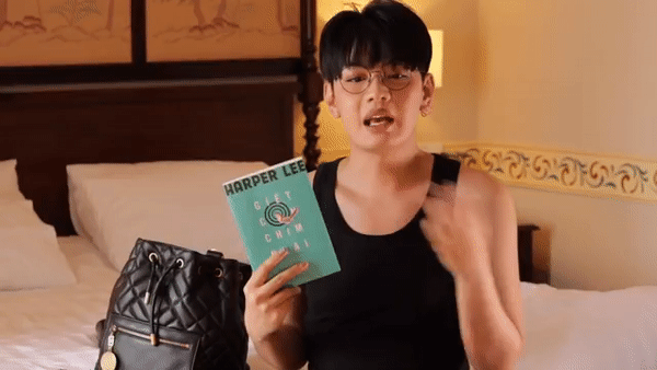 Lục túi Versace giá 45 triệu đồng để thấy Đào Bá Lộc còn điệu hơn cả phái đẹp-8