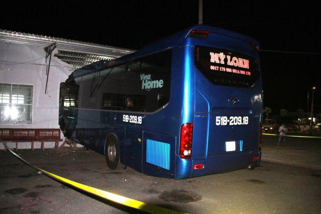 Vụ xe khách tông 6 người thương vong: Gây tai nạn khi đang kiểm tra phanh xe?-3