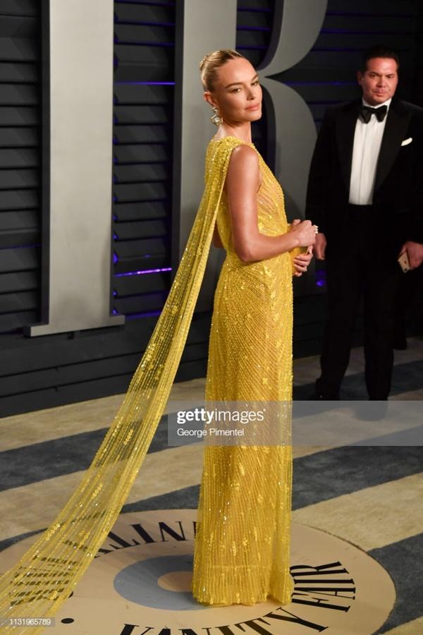 Tự hào thiết kế Việt: Hóa ra thảm đỏ Oscar có sự xuất hiện đến 3 bộ váy của Công Trí-7