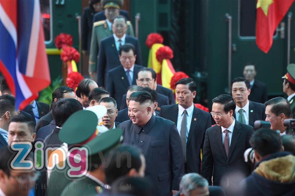 Toàn cảnh lễ đón Chủ tịch Kim Jong Un ở ga Đồng Đăng-3
