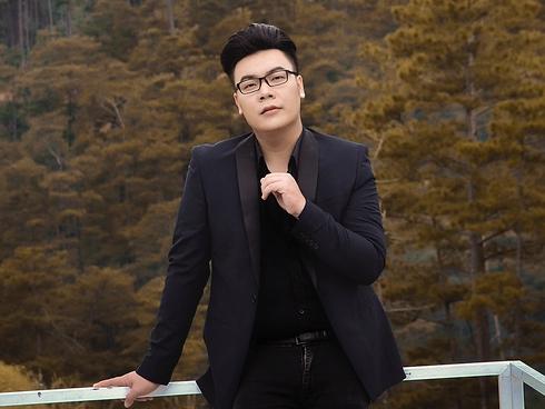 Giữa ồn ào ly hôn nghìn tỷ của vợ chồng 'vua cà phê', Hamlet Trương gây sốt khi tung ca khúc 'Ly Hôn'