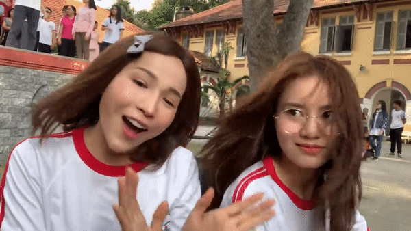 Vừa hát vừa lắc giật điên cuồng, Lan Ngọc - Khả Như bị Trấn Thành phán lời cay đắng-1