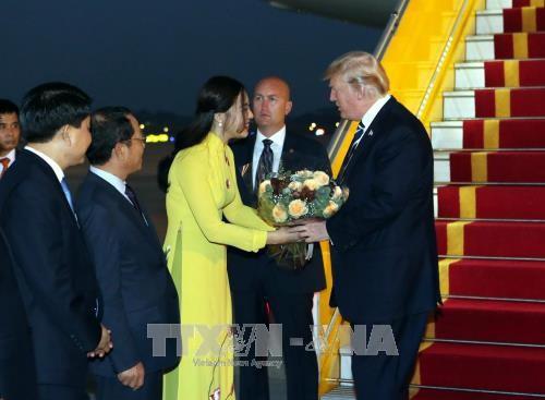 Cứ xinh đẹp là auto HOT và đây là 4 cô gái Việt đổi đời nhờ được diện kiến Tổng thống Mỹ-3