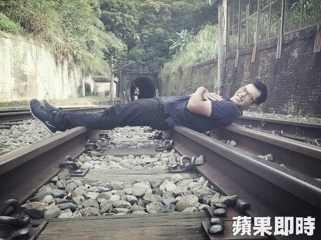 Dựng lại hiện trường vụ án giết người tình phân xác phi tang-2