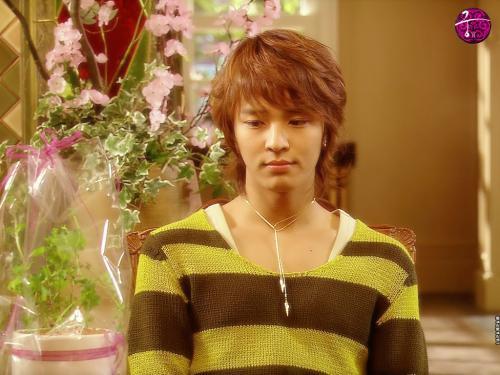 Tài tử phim Hoàng cung bị khởi kiện vì ép bạn gái phá thai, không trả tiền trợ cấp-5