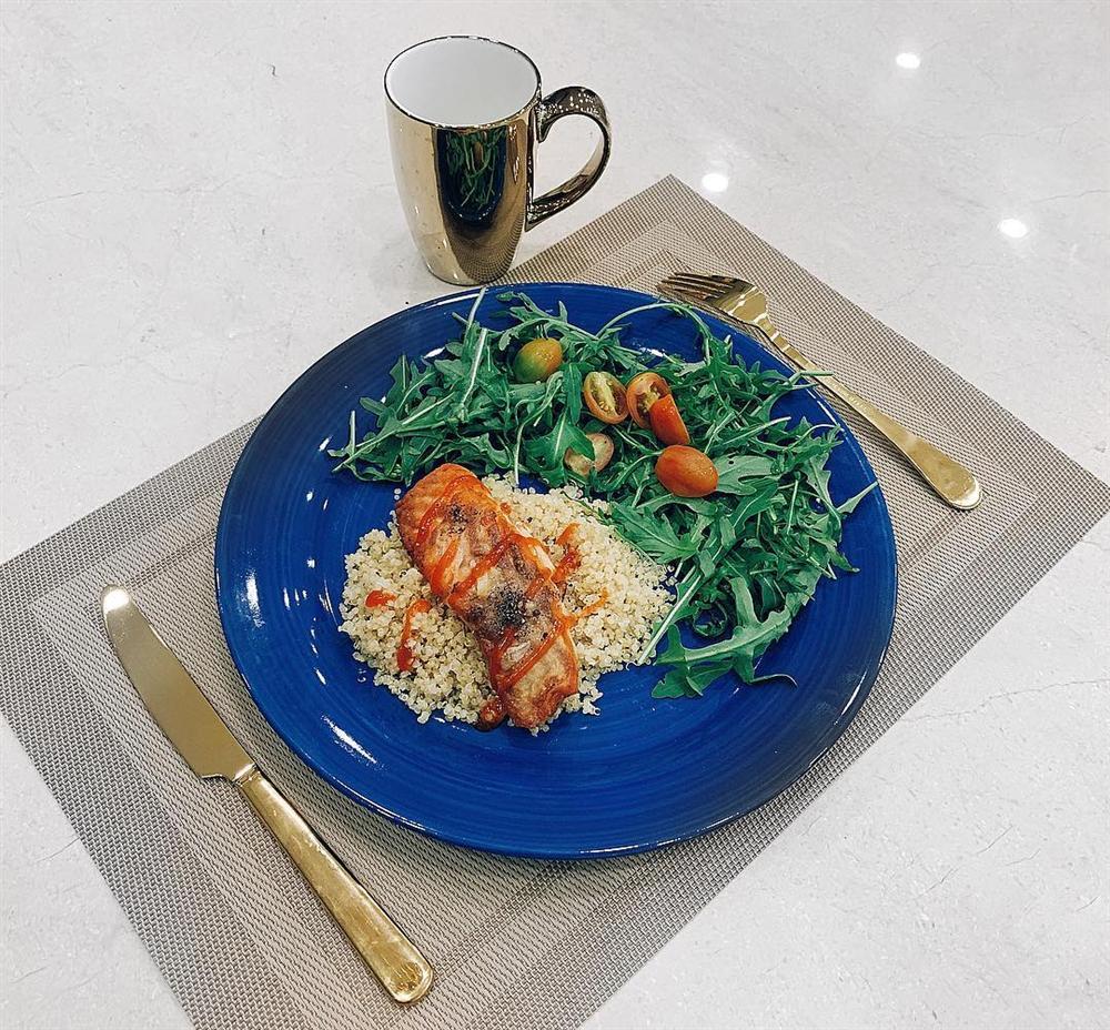 Nàng dâu nhà giàu Lan Khuê chiến hết cả nồi cơm chỉ với một món ăn rẻ tiền đến không ngờ-6