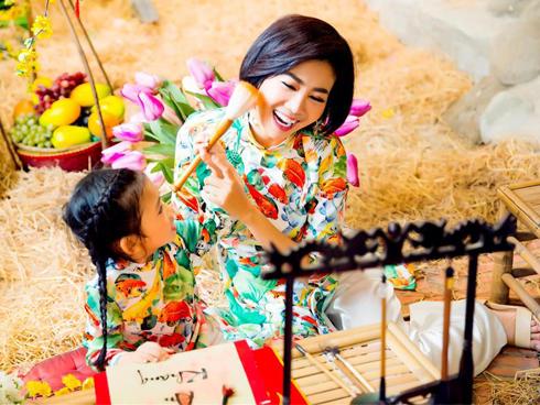 Không cần con gái thành công hay xinh đẹp, điều mà Mai Phương trông đợi ở bé Lavie lại bình dị vô cùng