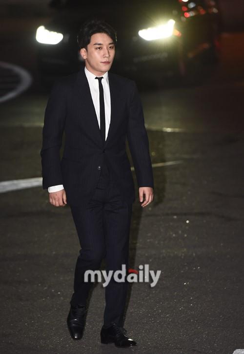 Toàn cảnh Big Bang Seungri và nguy cơ vướng vòng lao lý với scandal buôn bán ma túy, môi giới mại dâm-7