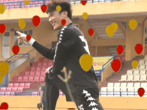 Đăng clip chúc mừng sinh nhật, bạn gái Quang Hải bất ngờ tiết lộ Đức Chinh - Tiến Dũng đã có con trai kháu khỉnh-2